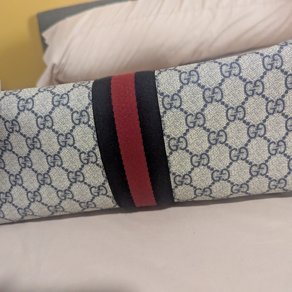 Gucci Large Monogram Tote Bag - Picture 6 of 7